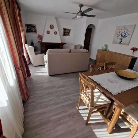 Apartment Casa Sofia En Grazalema, Con Magnifica Chimenea